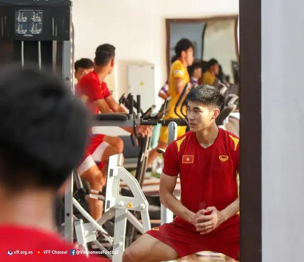 Những chuyện chưa kể về hành trình tự hào của Nhâm Mạnh Dũng-4