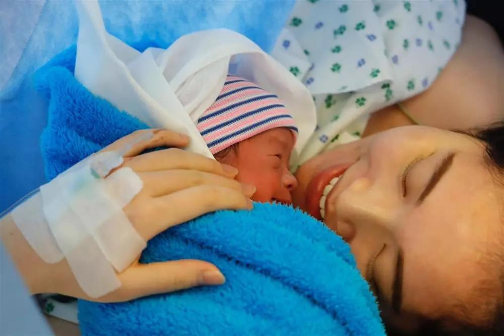 Vợ Shark Hưng đưa tiêu chí chọn dâu cho cặp sinh đôi 6 tháng tuổi-5