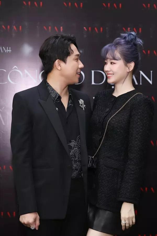 Hari Won cầm 10 triệu của chồng nhuộm mái tóc xơ như chổi xể-10