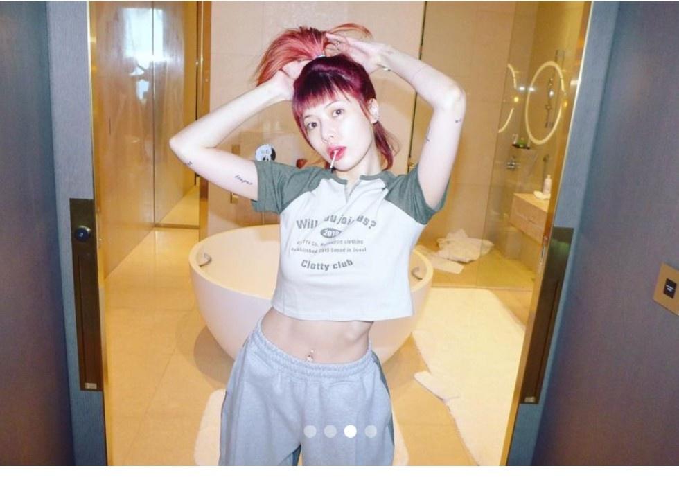 Bắt trend màu tóc rực rỡ mùa hè chất như Jennie, HyunA-3