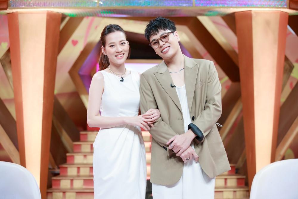 Vợ JayKii từng nghi ngờ giới tính của chồng vì trắng quá giống bê-đê-6