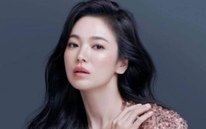 Song Hye Kyo: Nhỏ khổ sở, lớn lên thương ai cũng không trọn vẹn-1