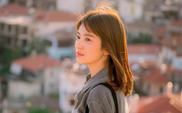 Song Hye Kyo: Nhỏ khổ sở, lớn lên thương ai cũng không trọn vẹn-7