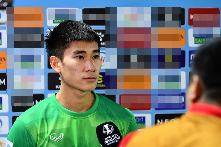 Nhâm Mạnh Dũng nói gì khi làm thủ môn bất đắc dĩ?-1