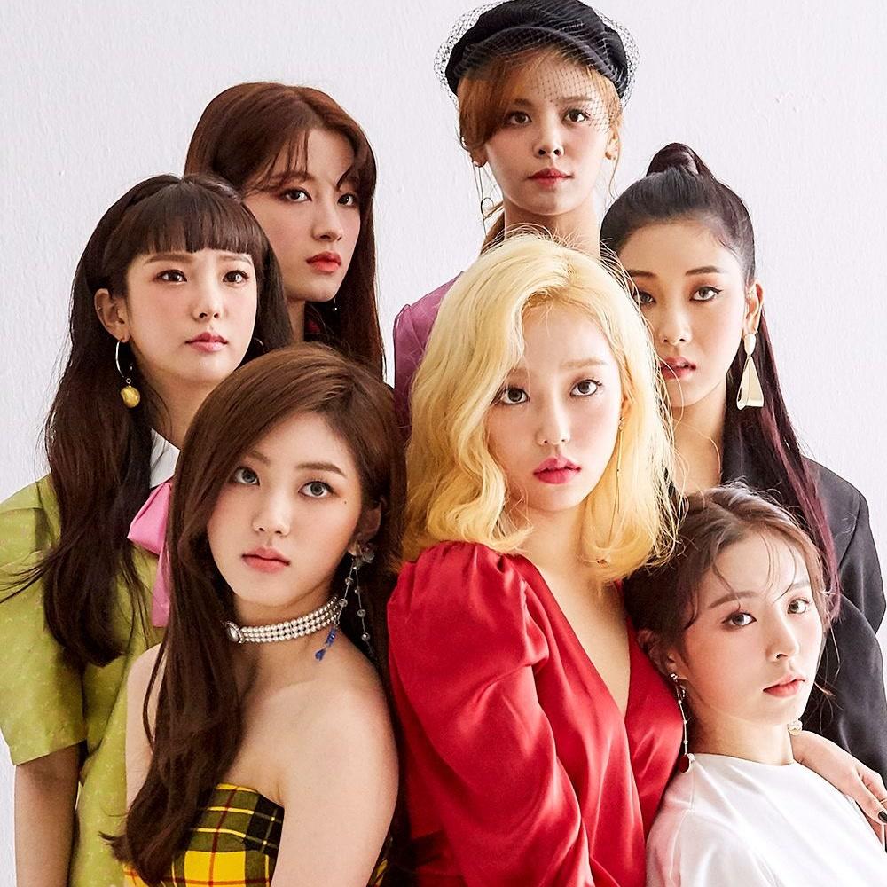HyunA bảo vệ nhóm nhạc nữ bị ép mặc đồ hở-5