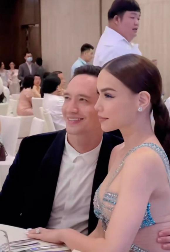 Tập tành hùng hục, Hồ Ngọc Hà vẫn lộ rổ mỡ qua camera thường-6