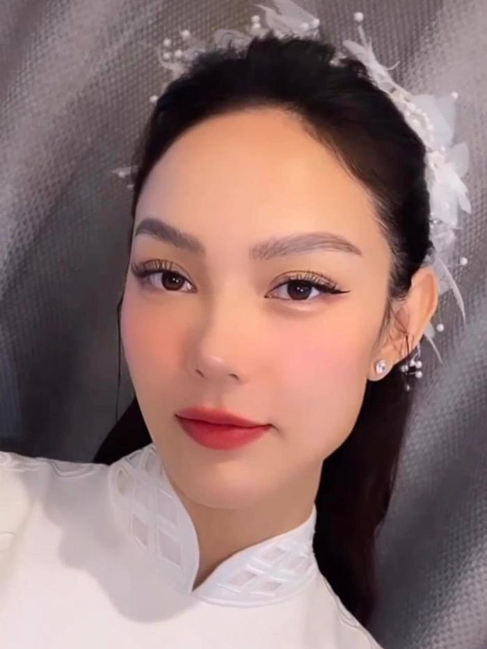 Cô dâu Minh Hằng diện áo dài xuyên thấu khoe visual đẹp không tì vết-4