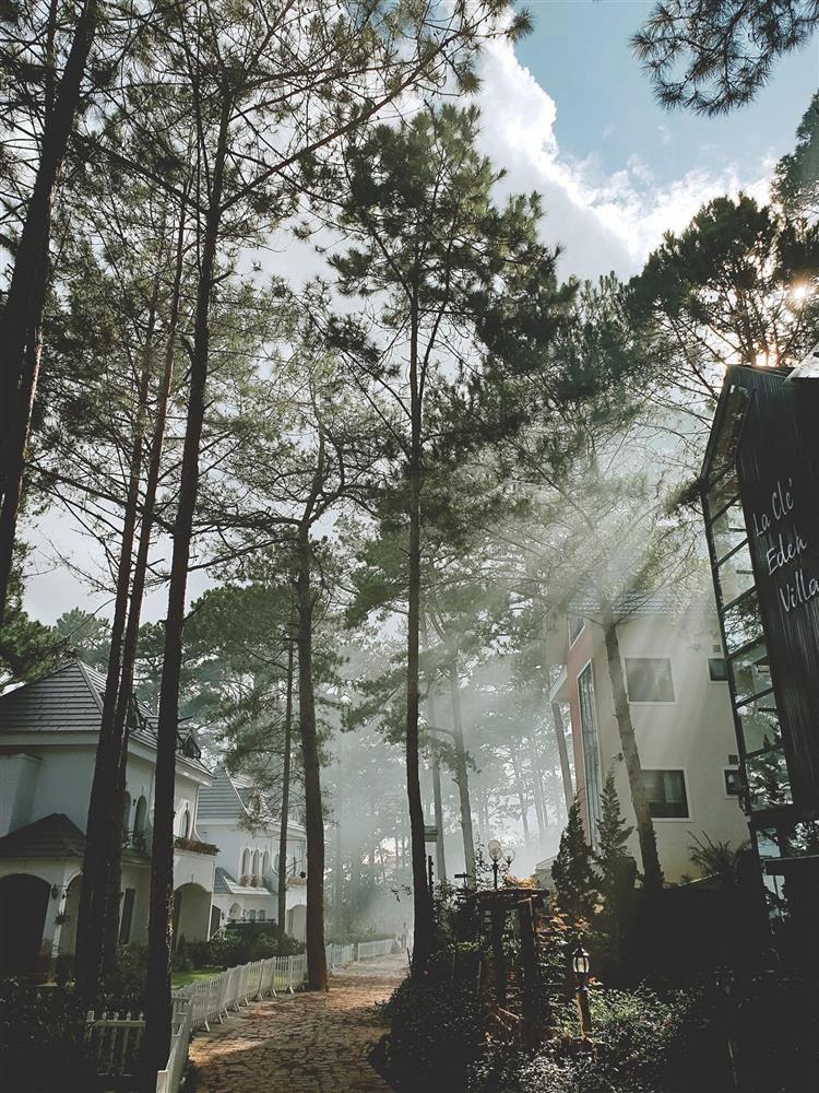 Tin Showbiz Việt ngày 13/6: Trương Quỳnh Anh gọi bố mẹ là bé-5