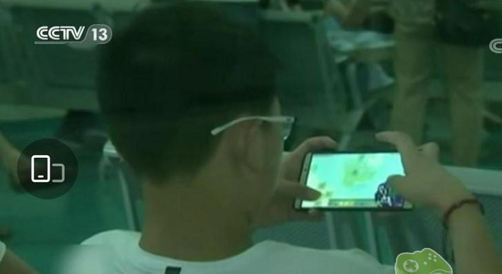 Những vụ donate cho thần tượng chấn động trên thế giới-5