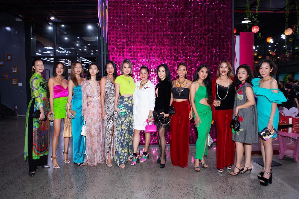 Dàn mỹ nhân Việt U50 đọ sắc trên thảm đỏ, ai trẻ đẹp nhất?-12