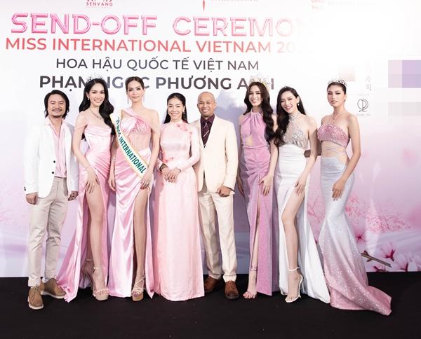 Phương Anh thi quốc tế, mẹ đẻ xuất hiện với nhan sắc bất ngờ-3