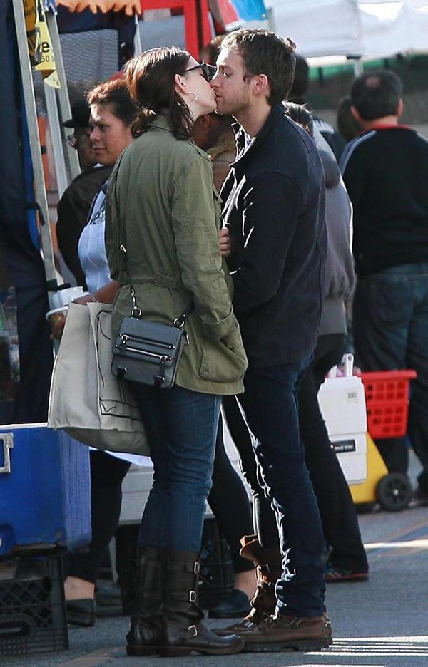 Anne Hathaway tuổi 40: Nhan sắc cực phẩm đánh bật Lisa BLACKPINK-4