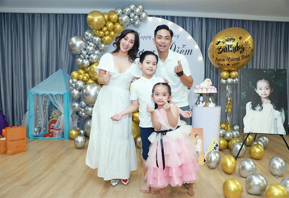 Chí Anh tới chúc mừng sinh nhật con gái Khánh Thi - Phan Hiển-6