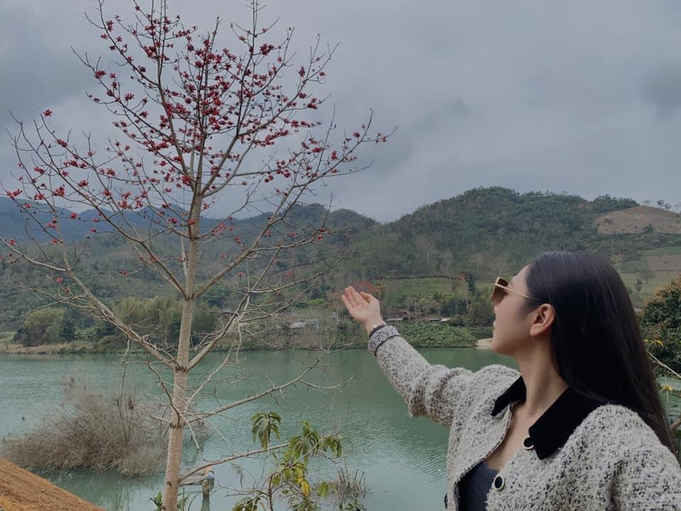 Vua cá Koi và Hà Thanh Xuân bên nhau khắp thế gian trước cưới-3