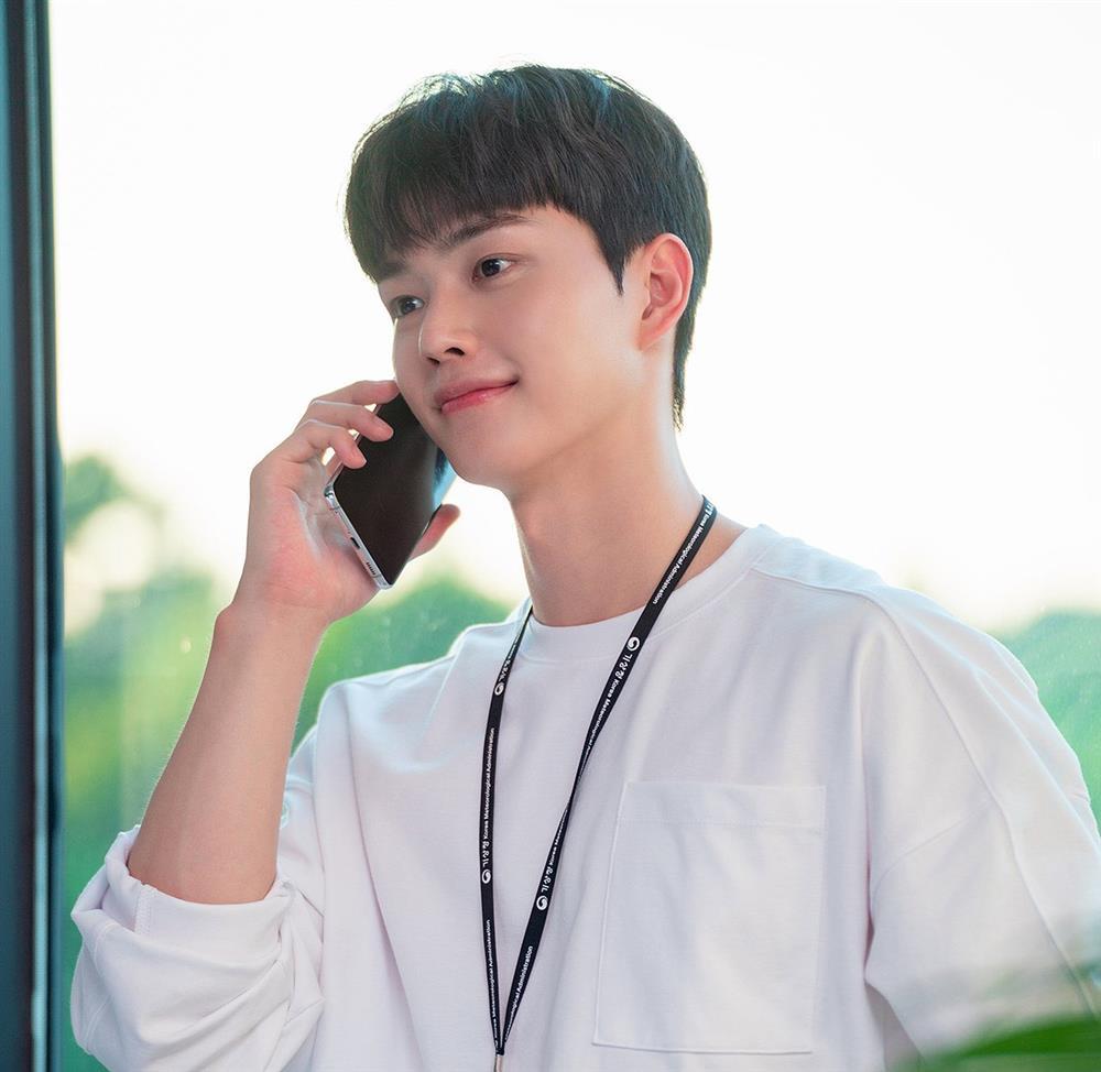 Dàn nam thần mới nổi xứ Hàn kém cỏi, có người còn đáng cho out khỏi phim-1