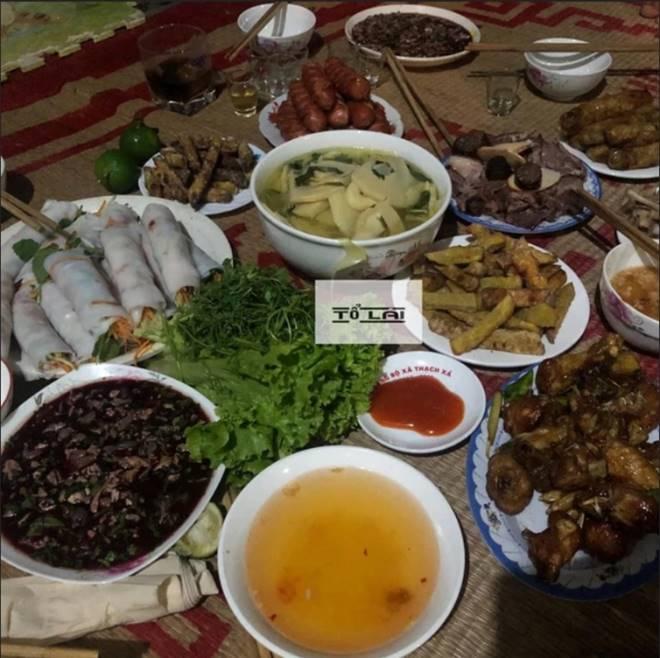 Tập tành nấu được bữa cơm đầy ắp món, cô gái vẫn bị gia đình bạn trai cấm yêu-1