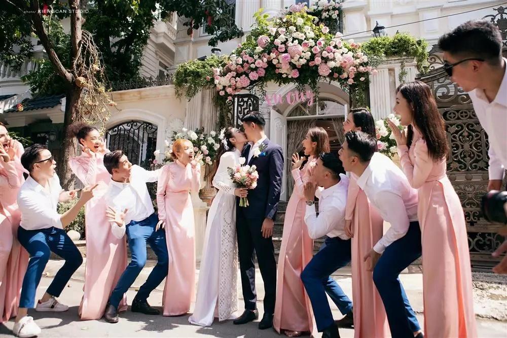 Con người thật chồng Minh Hằng qua lời kể bạn bè-1