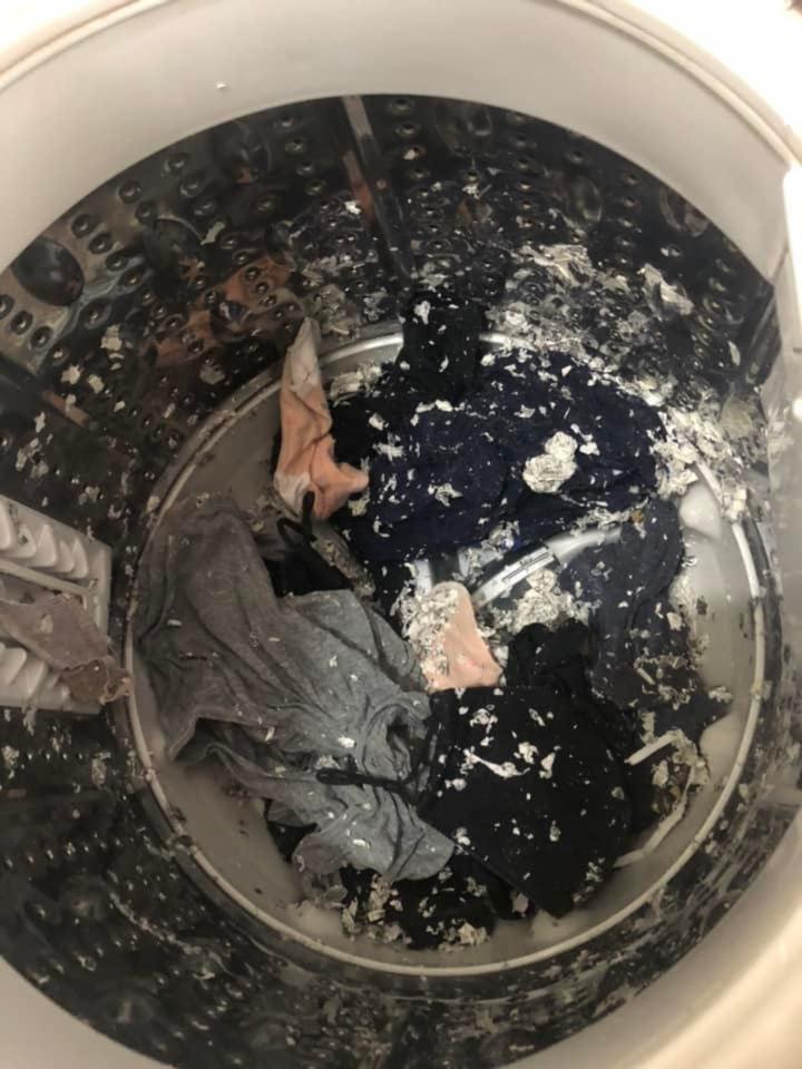 Méo mặt thảm họa giặt đồ không tưởng, nhìn mà thót tim-1