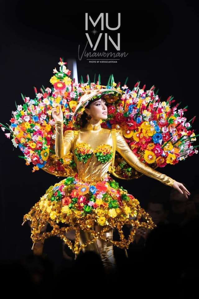 Chiếu Cà Mau là quốc phục của tân Hoa hậu Hoàn vũ Việt Nam 2022-13