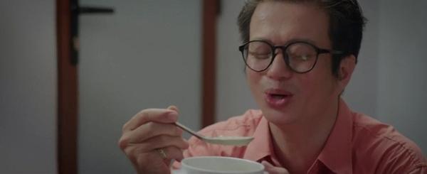 Thương Ngày Nắng Về 2 - Tập 32: Bà Nga khóc nghẹn vì cậu Vượng đòi tiền-4