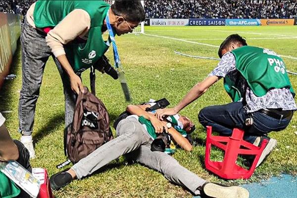 CĐV hoang mang, tìm lý do khiến Thái Lan thua kém các ĐT Việt Nam-3