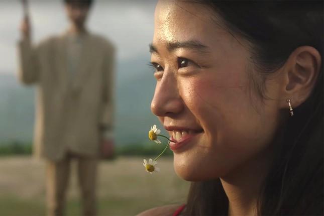 Body nóng bỏng, profile khủng của nữ chính tập 5 Người Ấy Là Ai-6