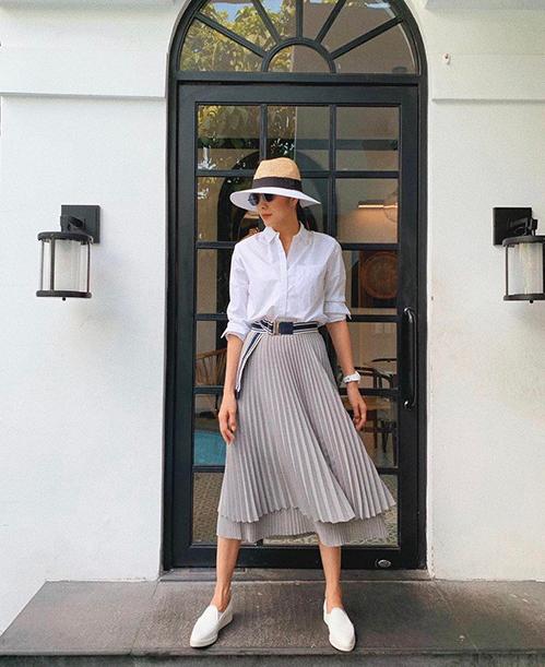 Giàu như Hà Tăng vẫn sắm giày theo lố, xài 5 năm chưa chán-11