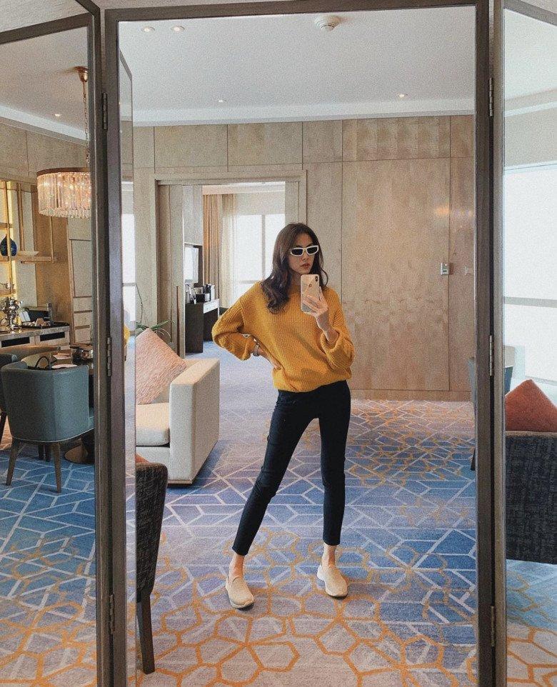 Giàu như Hà Tăng vẫn sắm giày theo lố, xài 5 năm chưa chán-6