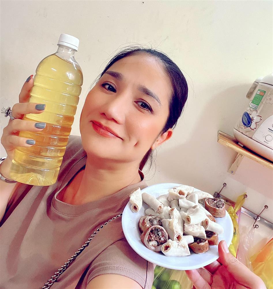 Tin showbiz Việt ngày 15/6: Trường Giang hé lộ sao nam trẻ mê mình-4