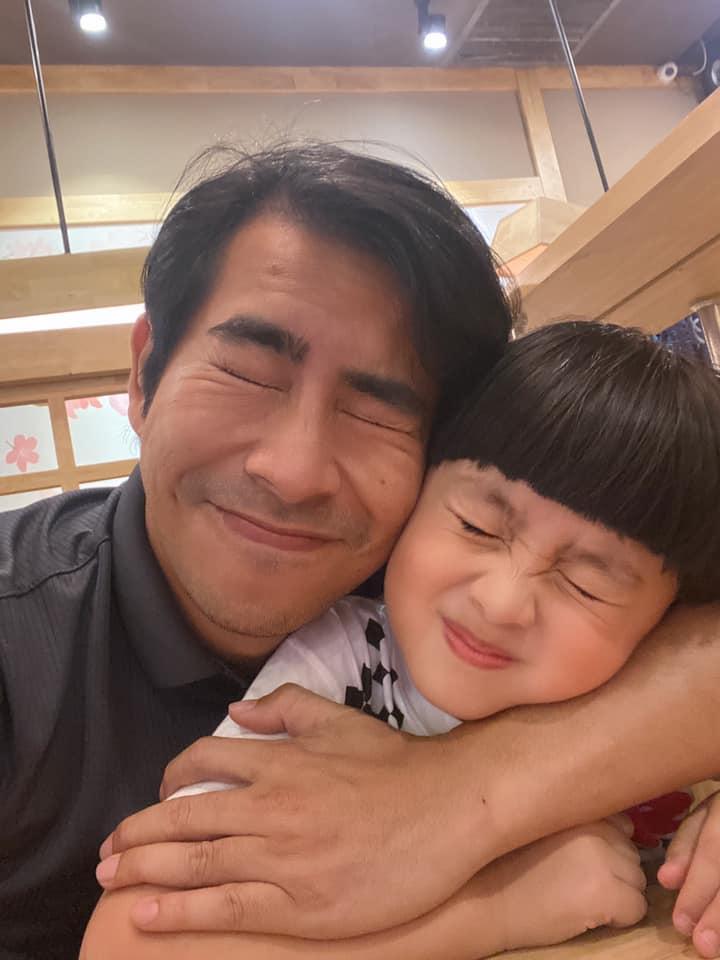 Chồng cũ Ngọc Lan đánh giá ngoại hình con trai đúng 4 từ-5