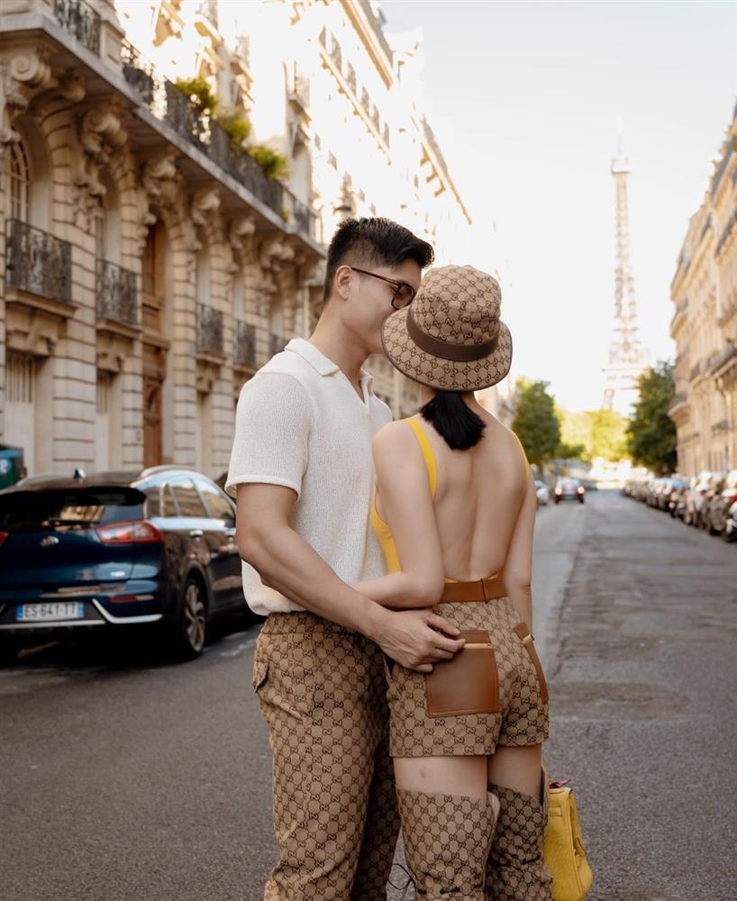 Lệ Quyên - Lâm Bảo Châu diện đồ đôi sặc mùi tiền tình-5