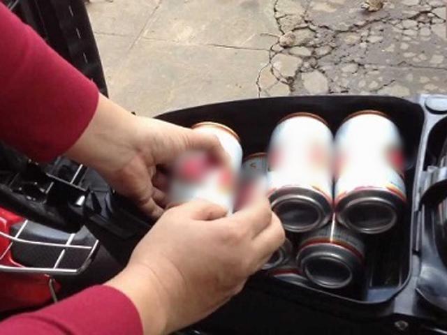 6 thứ tuyệt đối không được để trong cốp xe ngày nắng nóng-2