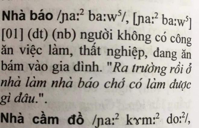 Từ điển ghi Nhà báo là người thất nghiệp, ăn bám... tác giả nói gì?-1