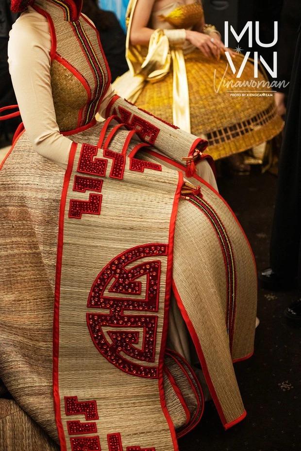 Nhiều e ngại về yếu tố nhạy cảm của Trang phục dân tộc Chiếu Cà Mau-4