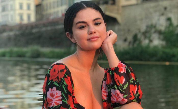 Bí quyết chân ái giúp Selena Gomez đẹp rạng ngời-5