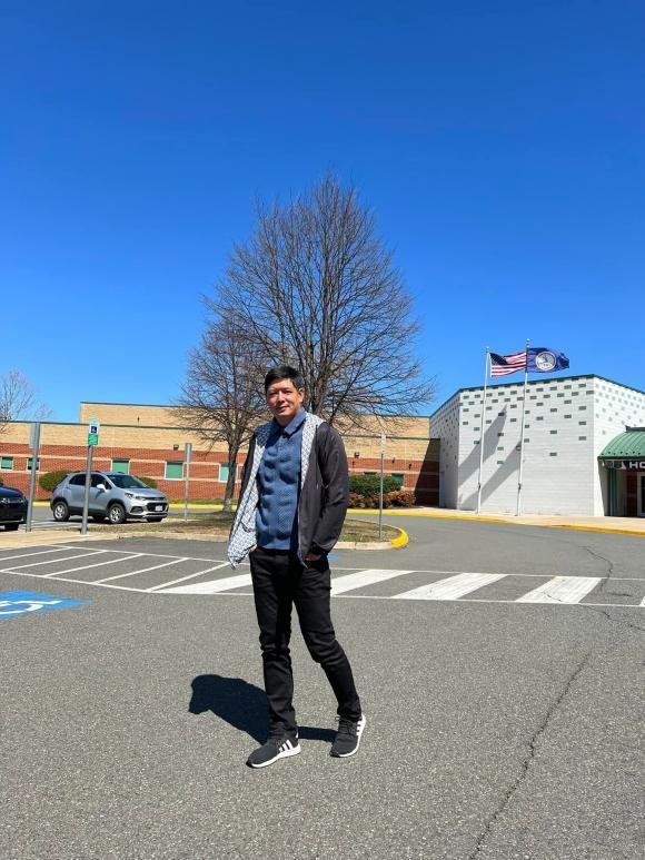 Bình Minh tình tứ bên bà xã, nóc nhà gây bất ngờ vì quá trẻ trung-2