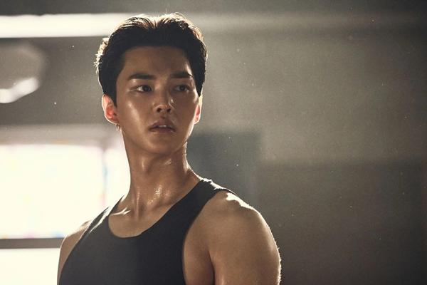 Diễn viên được tung hô quá đà-12