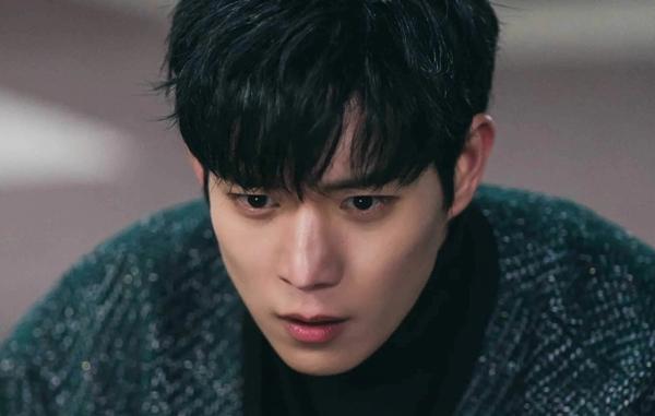 Diễn viên được tung hô quá đà-16