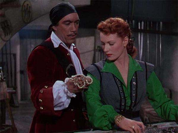 Những nữ cướp biển quyến rũ nhất Hollywood khiến fan nam không thể rời mắt-5