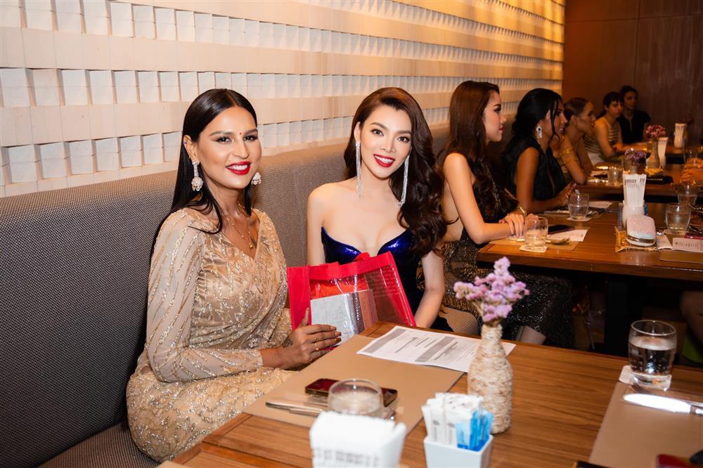 Quốc phục Trân Đài: Ảnh chụp quá đẹp, lo ngại thực tế-5