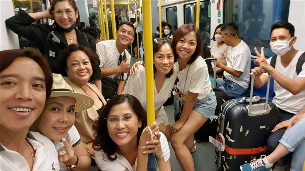 Tin showbiz Việt ngày 17/6: Vy Oanh hé lộ cuộc sống Ngọc Quyên-11