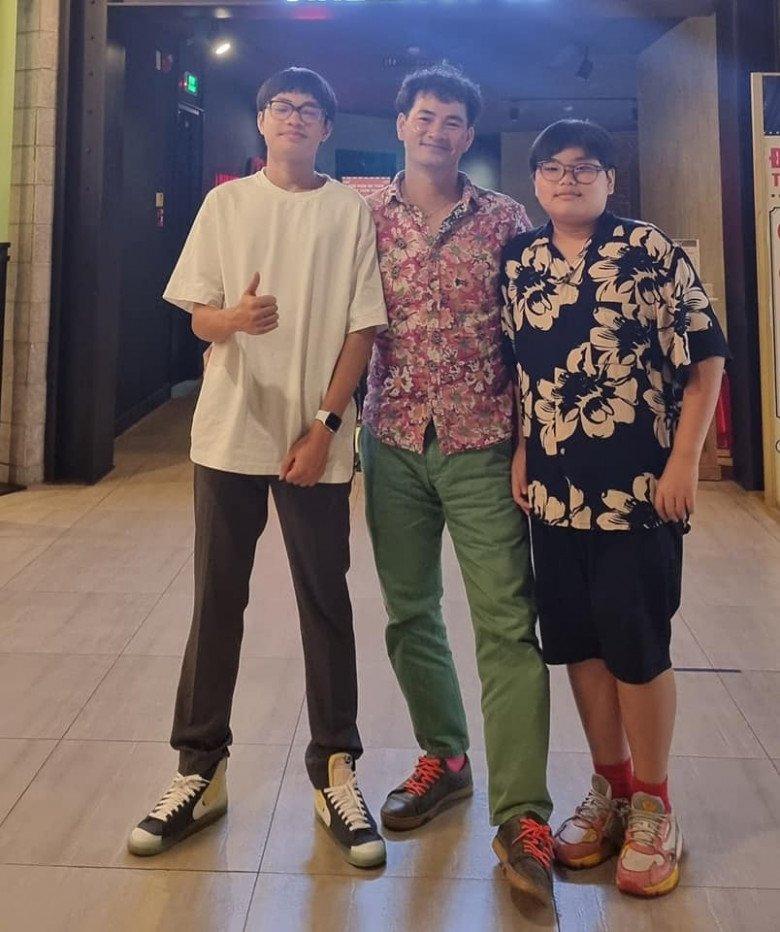 Con cả Xuân Bắc cao vượt bố, càng lớn càng giống anh Núi-2