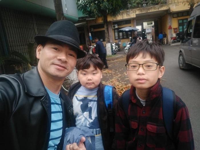 Con cả Xuân Bắc cao vượt bố, càng lớn càng giống anh Núi-4