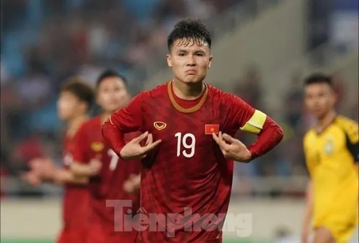 Quang Hải đã chốt hợp đồng với 1 đội bóng ở Ligue 2-1