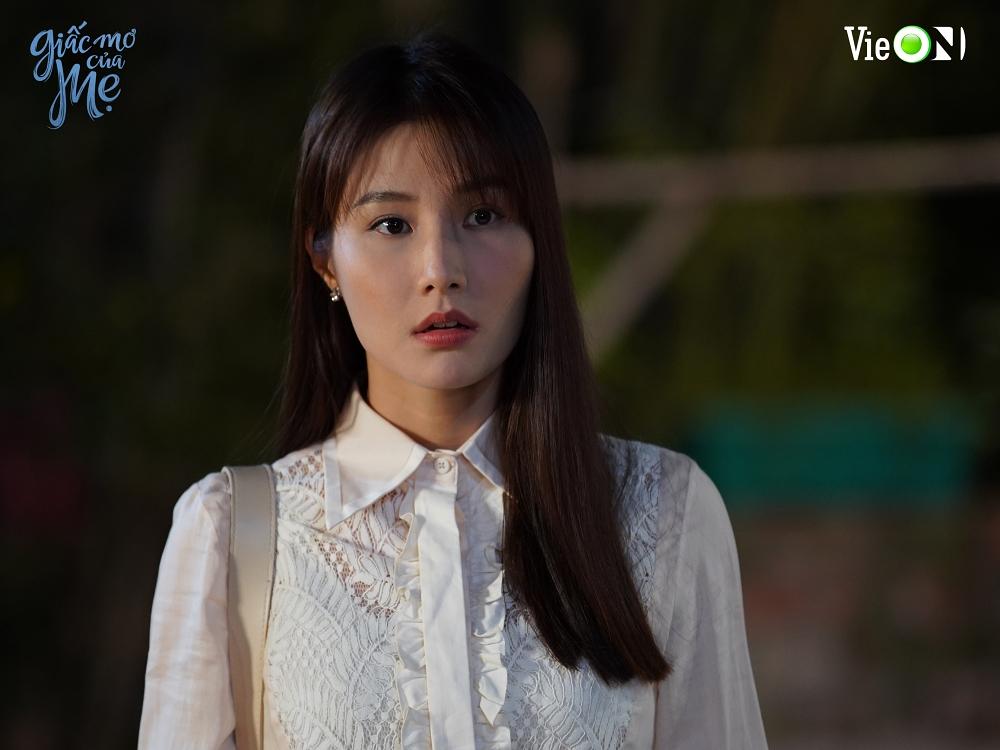 Diễm My 9x soi mình về những ký ức lúc mẹ còn sống-4