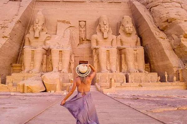 Những tòa nhà có kiến trúc kỳ quặc nhất thế giới-6