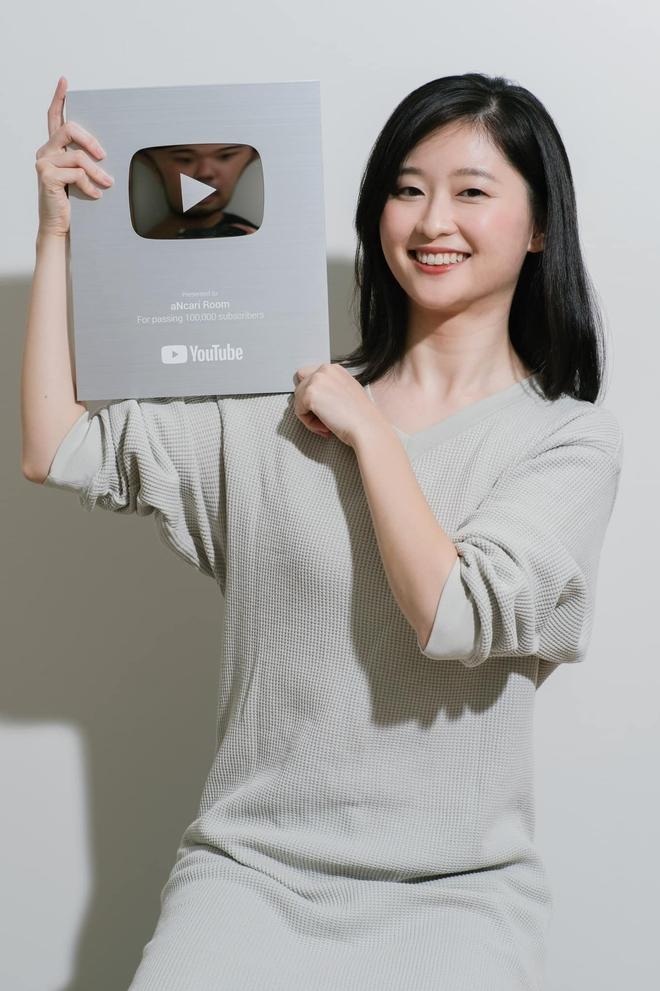 Nhan sắc dàn hot girl dậy sóng MXH trước khi đóng Em Và Trịnh-16