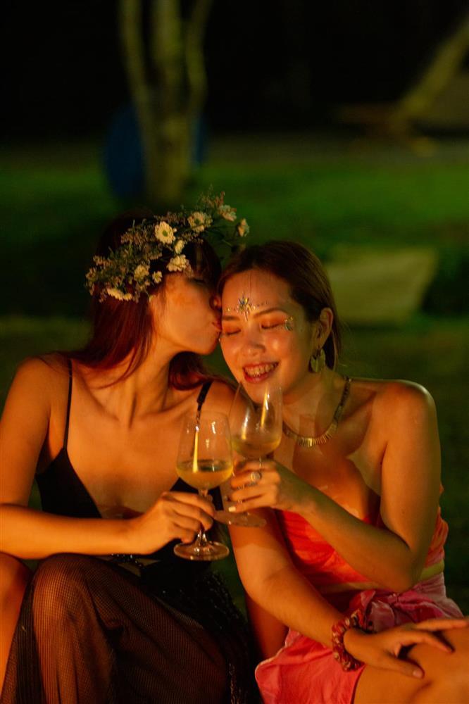 Tin showbiz Việt ngày 18/6: Khả Trang thú nhận bị cắm sừng?-4