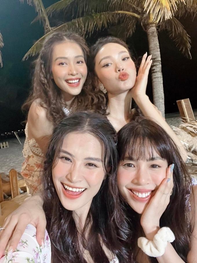 Khả Ngân tã tượi, mắt sưng vù sau tiệc độc thân của Minh Hằng-5