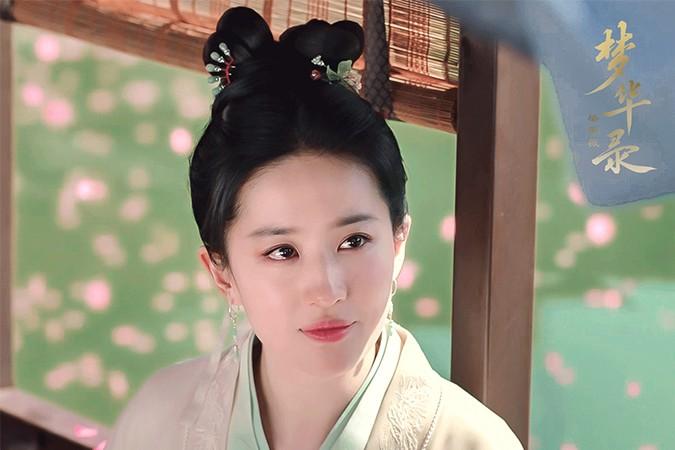 Tức nổ mắt vì Lưu Diệc Phi và Trần Hiểu bị xóa cảnh hôn táo bạo-8